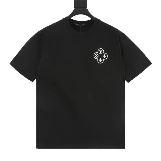Louis Vuitton Chain Letter Logo Print T-Shirt front view