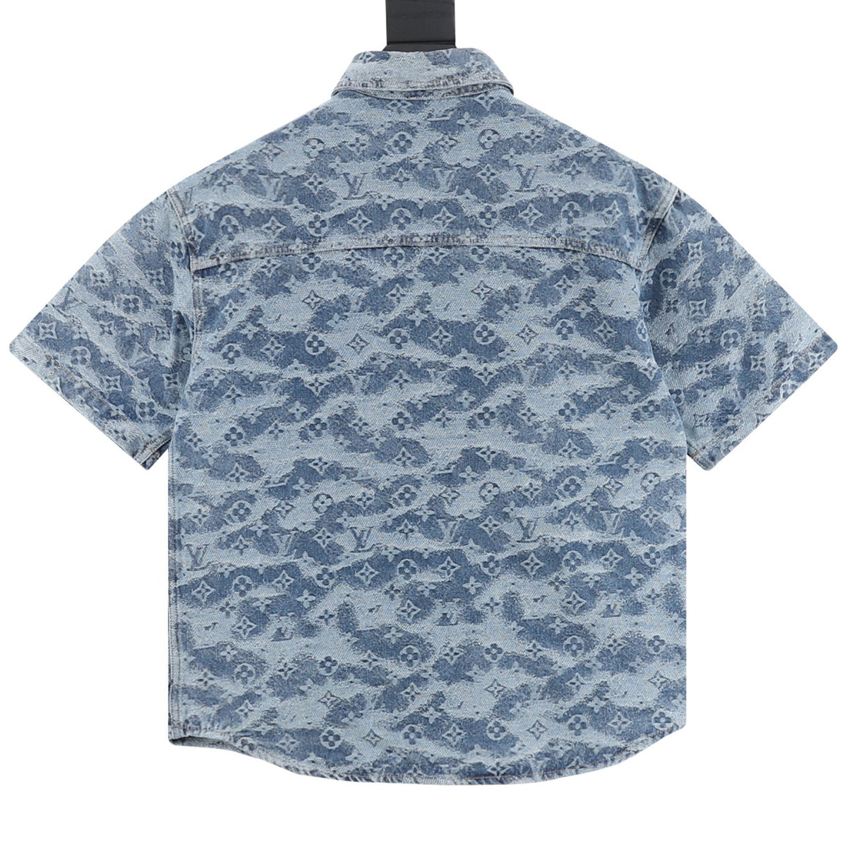 Louis Vuitton Cloud Monogram Denim Short-Sleeve Shirt product detail 2