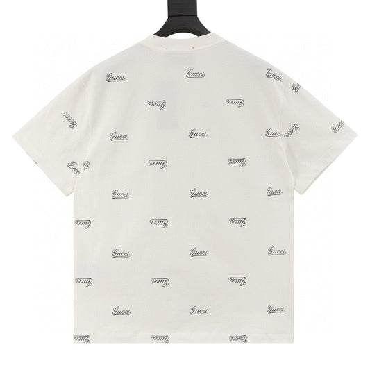 Gucci All-Over Logo Print T-Shirt product detail 2