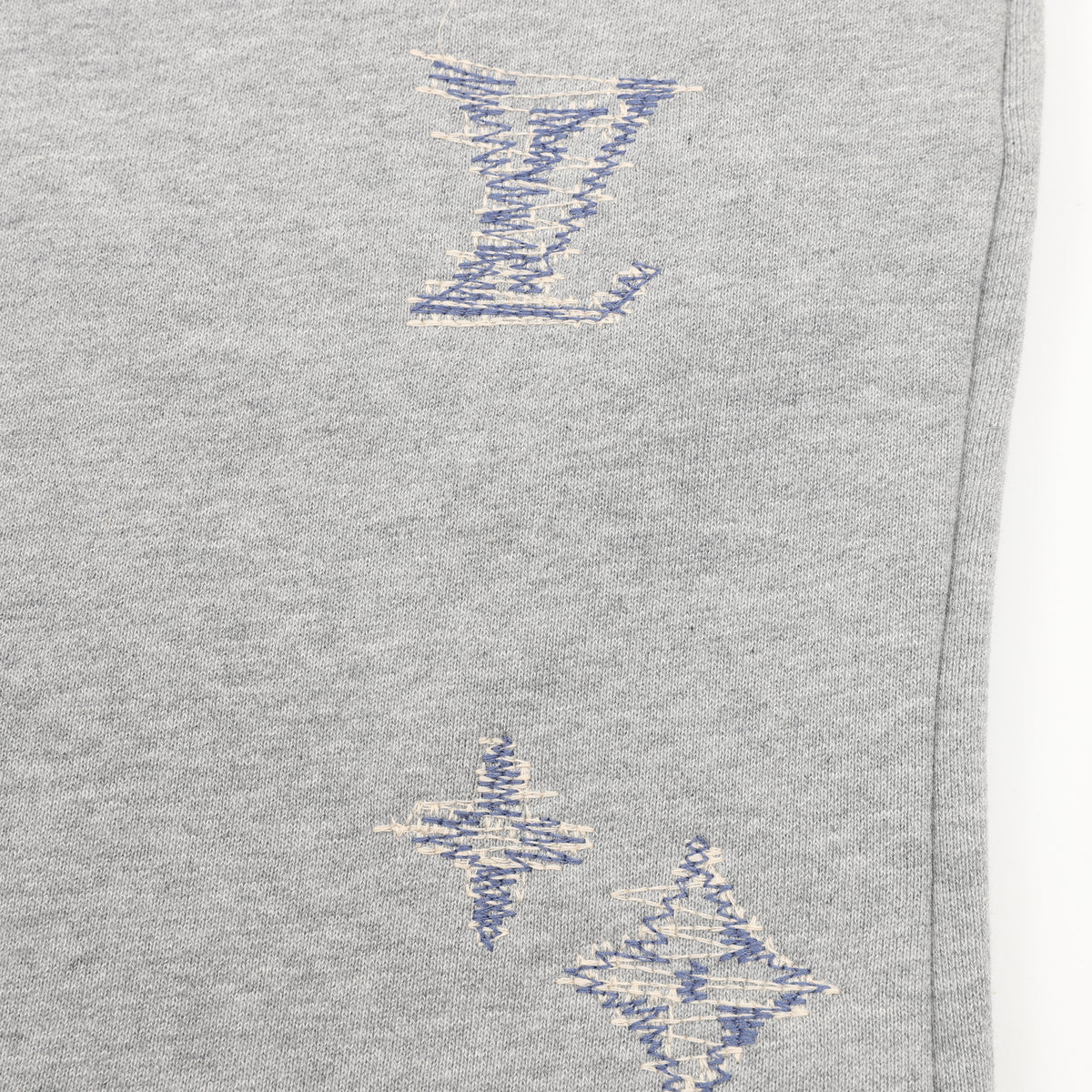 Louis Vuitton Monogram Sketch Embroidered Drawstring Shorts - Grey product detail 5