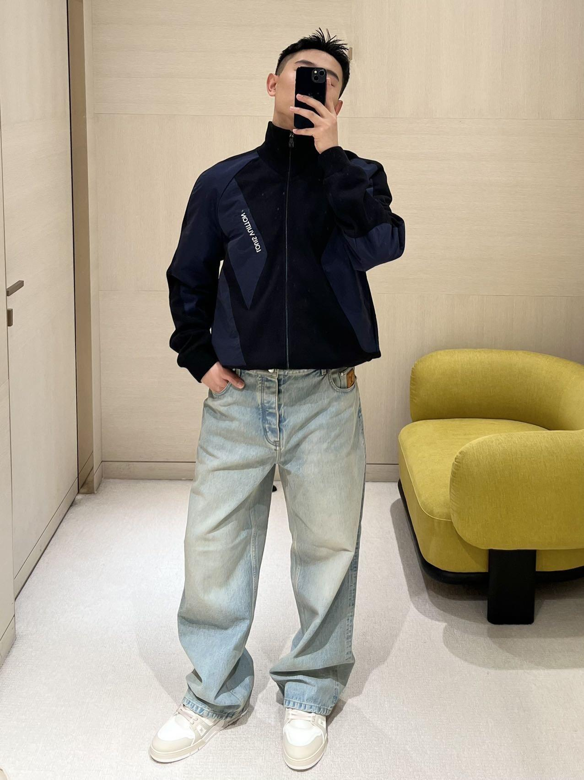 Louis Vuitton Back-Pocket Embroidered Skate Jeans - Light Blue product image 10